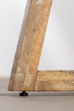 Necla table