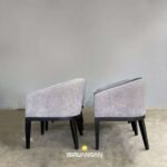Armchair Lily
