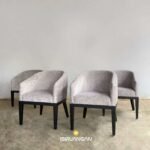 Armchair Lily