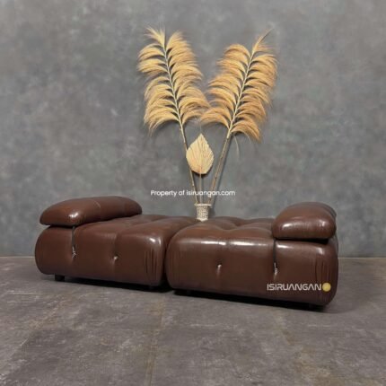 Ottoman Nadya With Arm Rest