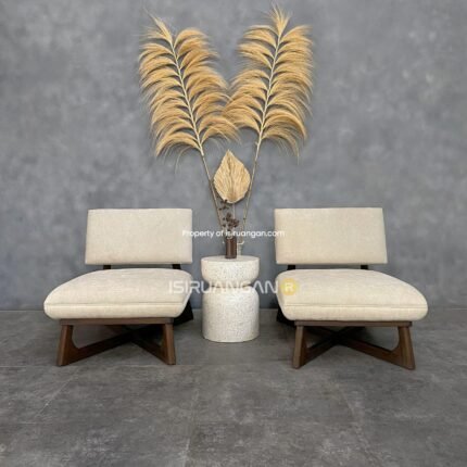 Lounge Chair Ellois